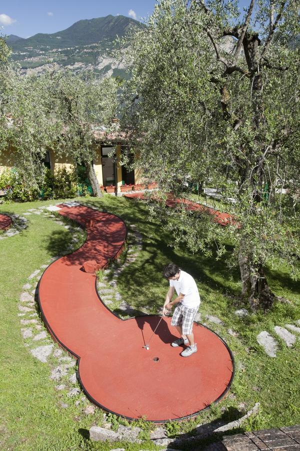 Villaggio Albergo Casa E Lago Brenzone sul Garda Dış mekan fotoğraf