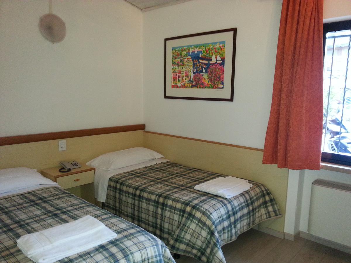 Villaggio Albergo Casa E Lago Brenzone sul Garda Dış mekan fotoğraf